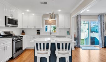 3 Harrison Ave, Aberdeen, NJ 07747