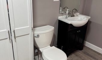 1320 Lake Dr, Ashland, OH 44805