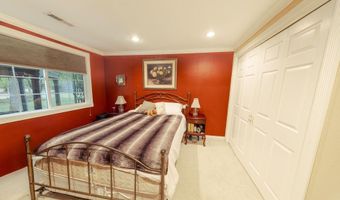 1121 YEUST Rd, Azalea, OR 97410