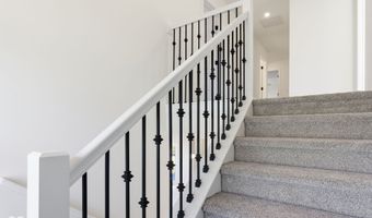 6882 Linden Woods Dr, Avon, IN 46123