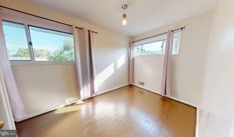 6337 PHYLLIS Ln, Alexandria, VA 22312