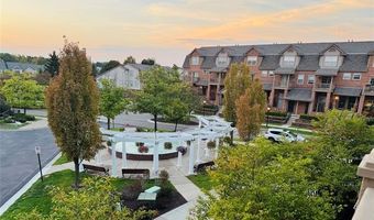 2736 BARCLAY Way NE 4, Ann Arbor, MI 48105
