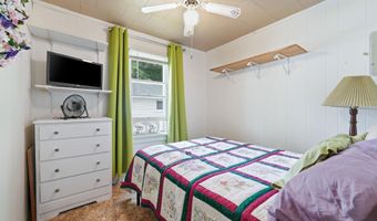 2948 E Skinner Lake N Dr, Albion, IN 46701