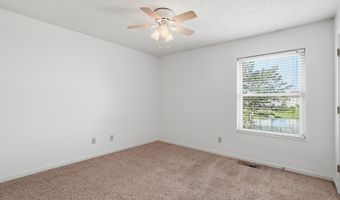 1036 Spanish Lake Dr, Avon, IN 46123