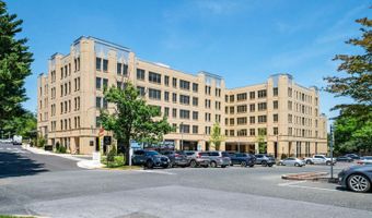 10339 OLD GEORGETOWN Rd 210, Bethesda, MD 20814