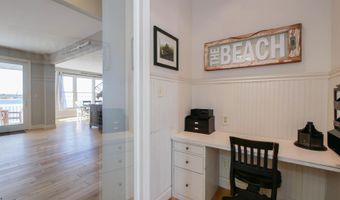2070 W Riverside Dr, Atlantic City, NJ 08401