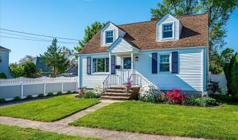 49 N Smith St, Avenel, NJ 07001