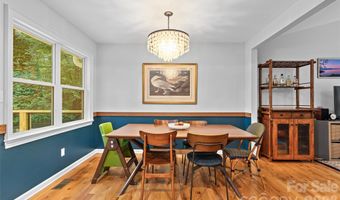 102 Iris St, Asheville, NC 28803