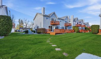 140 Kenyon, Algonac, MI 48001