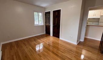 205 Bretton St D11, Bridgeport, CT 06606