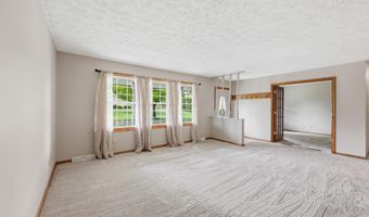 5018 Morse Rd, Alexandria, OH 43001
