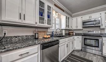 7609 NW 38th St, Bethany, OK 73008