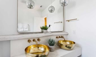 724 Charles Allen Dr NE 4, Atlanta, GA 30308