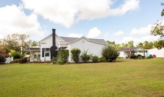 43 Graham Methodist Church Rd, Baxley, GA 31513