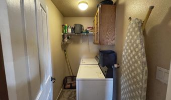 5317 Southfort Dr SW, Albuquerque, NM 87105
