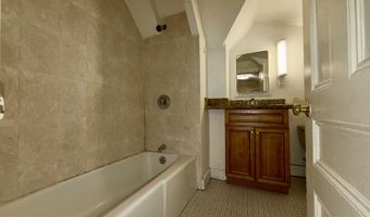 110 Coleman St, Bridgeport, CT 06604