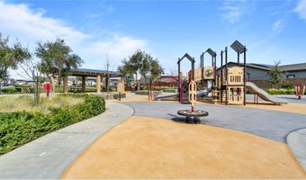 1819 Pacific Rd S, Madera, CA 93636