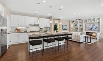 21421 Trail Ridge Dr, Escondido, CA 92029