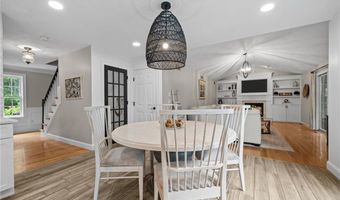 130 Plain Rd, North Kingstown, RI 02852