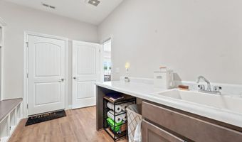 15 Kodak Ln, Angola, IN 46703