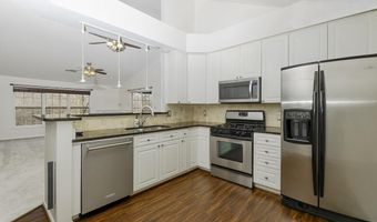 7706 HAYNES POINT Way N, Alexandria, VA 22315
