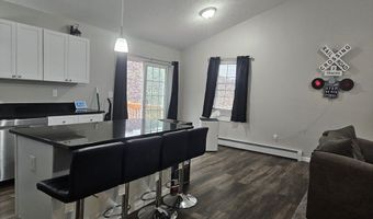 792 Cottage St, Athol, MA 01331