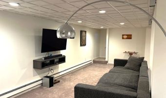 439 Krumkill Rd, Albany, NY 12203