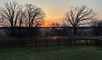 908 Mocking Bird Dr, Antioch, IL 60002