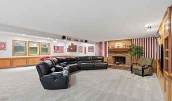 6040 White Ash Ct, Avon, IN 46123
