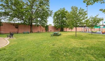 706 S FAYETTE St 21, Alexandria, VA 22314
