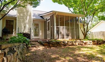 165 Spring Lake Dr, Athens, GA 30605