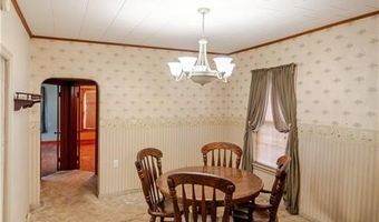 1134 Atchison St, Atchison, KS 66002