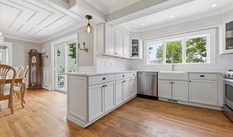 17 Norman Ave, Amityville, NY 11701