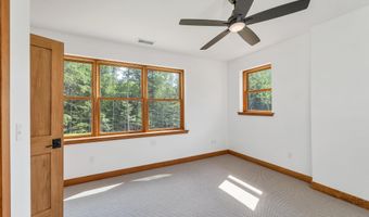 31 Cave Mountain Rd, Bartlett, NH 03812