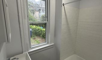 1036 Maplewood Ave 1, Bridgeport, CT 06604