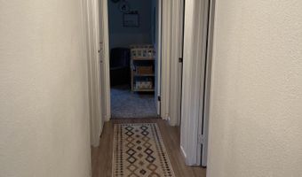1437 Hemlock Ave, Anderson, CA 96007