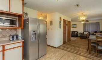 14 Nichol St, Carlsbad, NM 88220