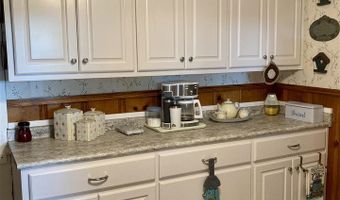 9101 Nashville Rd, Adairville, KY 42202
