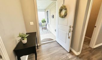 1917 Greyson Dr, Auburn, IN 46706