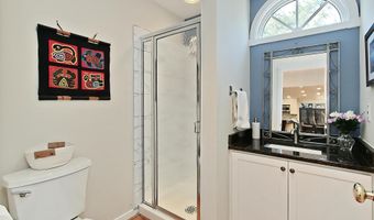 4605 VALERIE Ct, Annandale, VA 22003