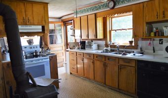 2 Swan Lake Ave, Belfast, ME 04915