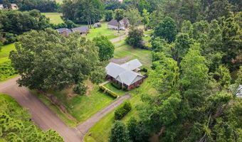 222 Pine Ln, Batesville, MS 38606