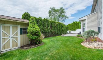 91 Nutmeg Rd, Aberdeen, NJ 07747