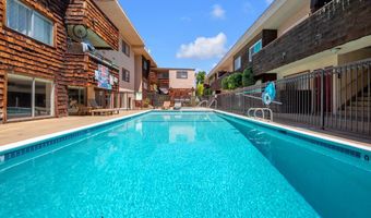 5349 Newcastle Ave 42, Encino, CA 91316