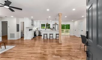 57 Hillcrest Dr SE, Austell, GA 30168