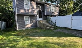 94 Waverly St, Warwick, RI 02889