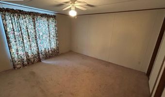 451 NEW HOPE Rd, Big Sandy, TN 38221