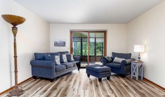 11279 Whispering Creek Dr, Allendale, MI 49401