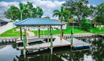 6322 BALBOA Ln, Apollo Beach, FL 33572