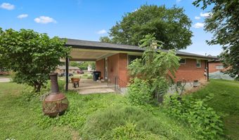 9 Kiefer Ct, Beech Grove, IN 46107